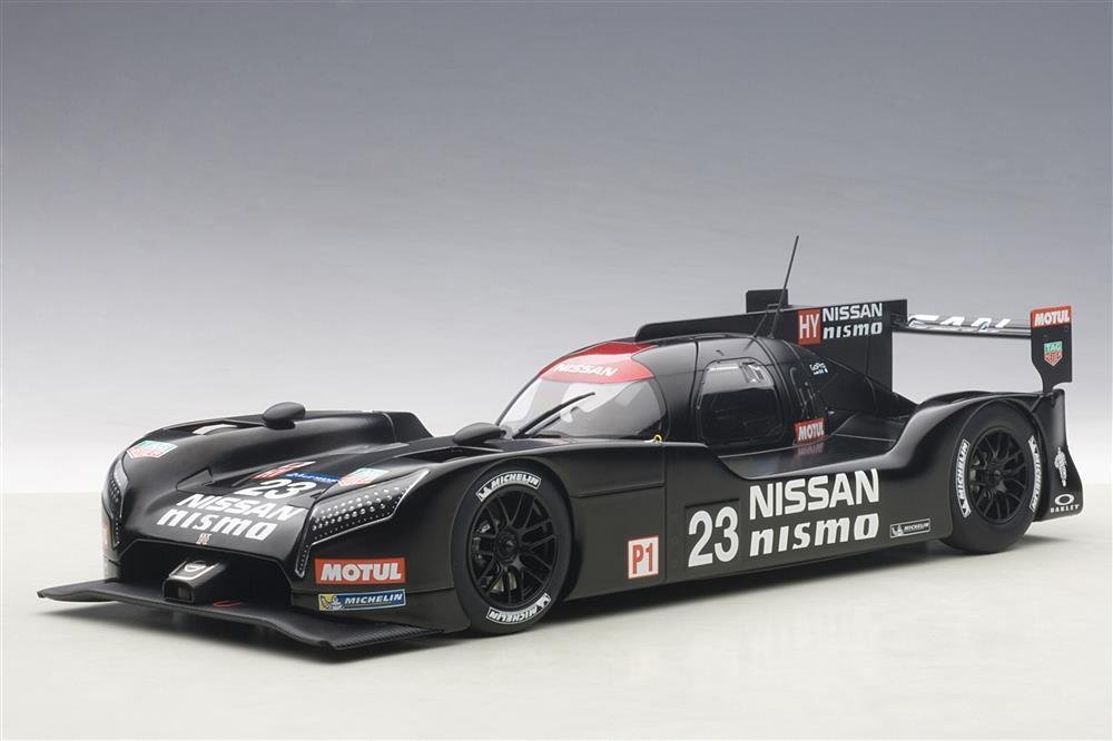 Amazon.com: Nissan GT-R LM Nismo 2015 Test Car #23 1/18 by
